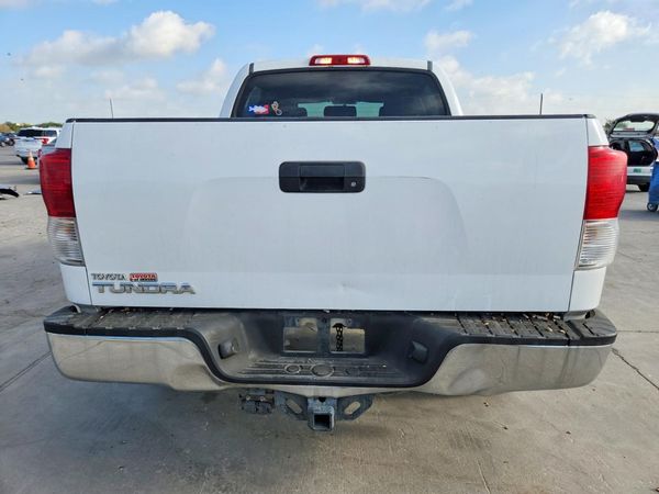 2013 TOYOTA TUNDRA SR5 — DIRR