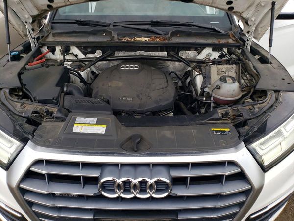 2018 AUDI Q5 quattro Premium Plus