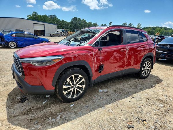 2022 TOYOTA COROLLA CROSS