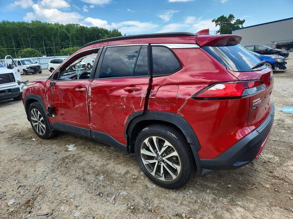 2022 TOYOTA COROLLA CROSS XLE