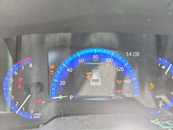 2022 TOYOTA COROLLA CROSS XLE