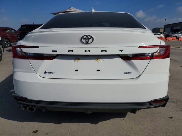 2026 TOYOTA CAMRY