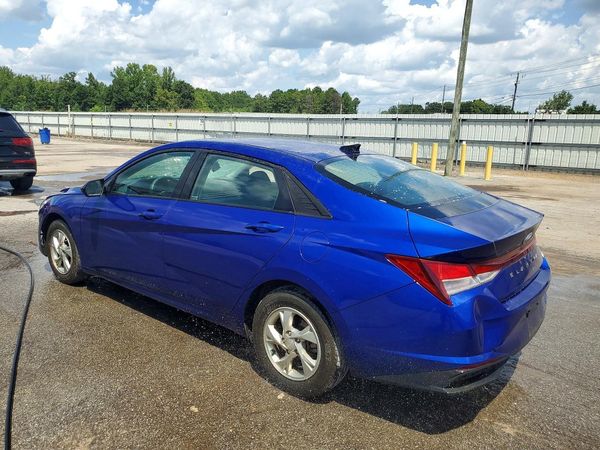 2022 HYUNDAI ELANTRA SE