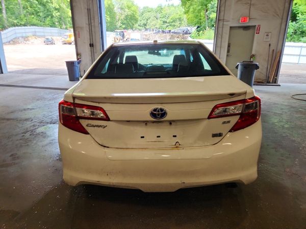 2014 TOYOTA CAMRY SOLA Hybrid