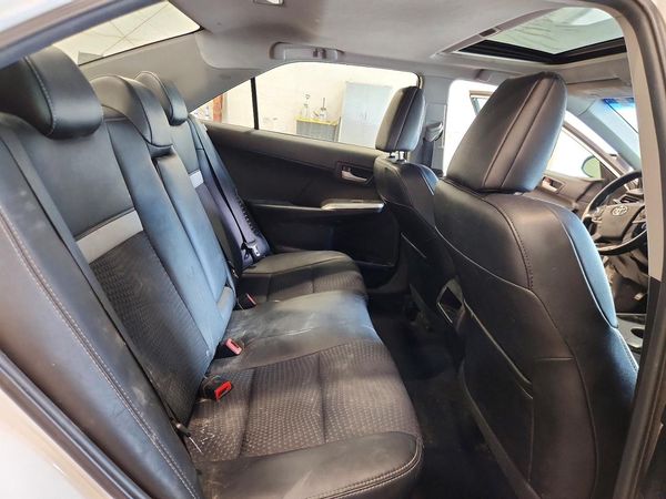 2014 TOYOTA CAMRY SOLA Hybrid
