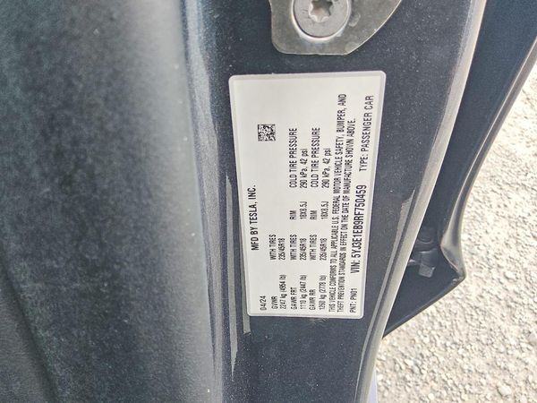 2024 TESLA MODEL 3