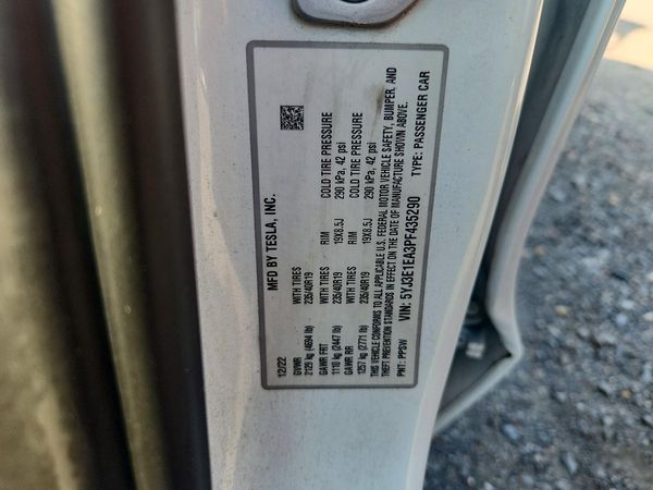 2023 TESLA MODEL 3