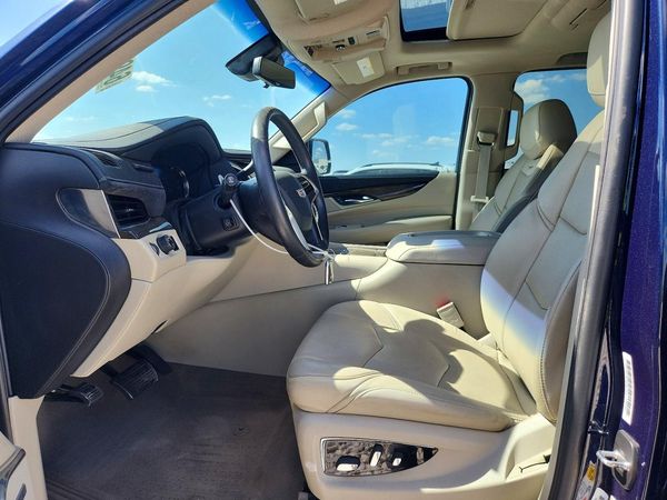 2018 CADILLAC ESCALADE