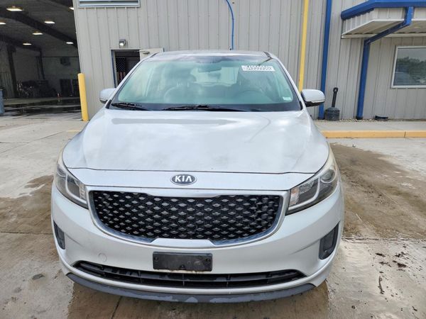 2016 KIA SEDONA L - Low level