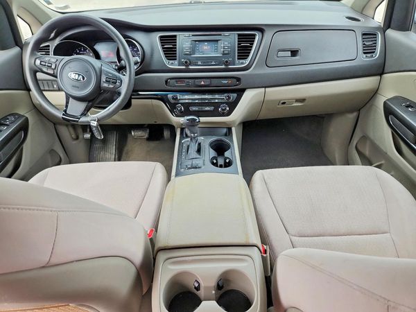 2016 KIA SEDONA L - Low level