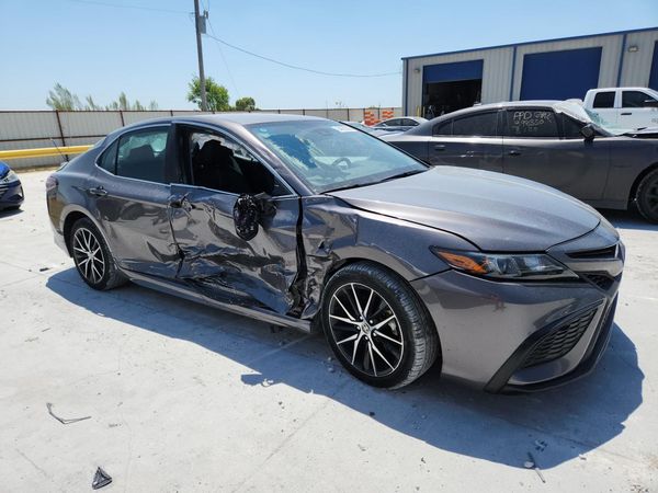 2021 TOYOTA CAMRY