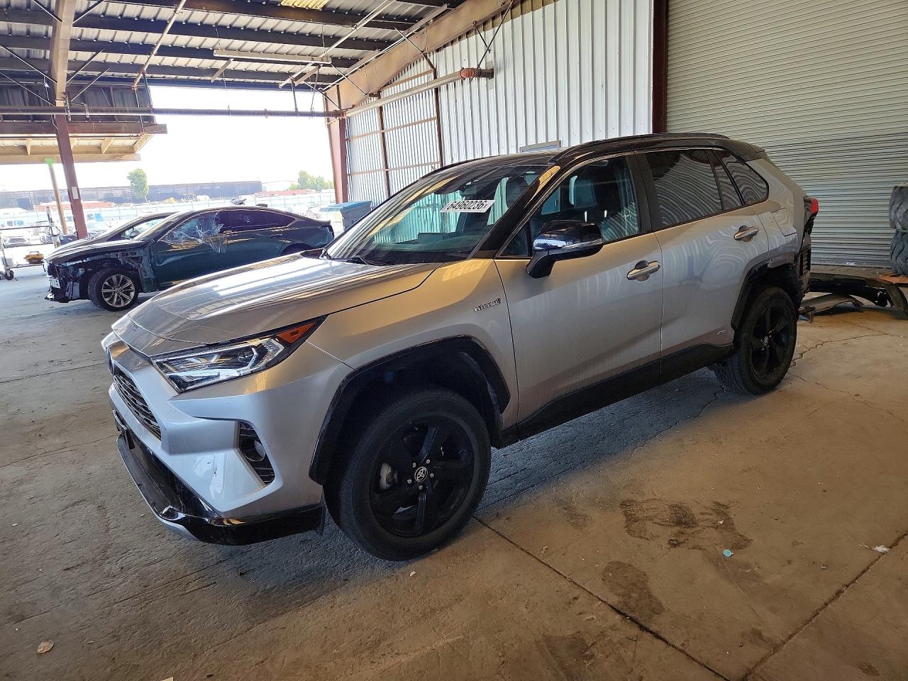 2021 TOYOTA RAV4 XSE HV