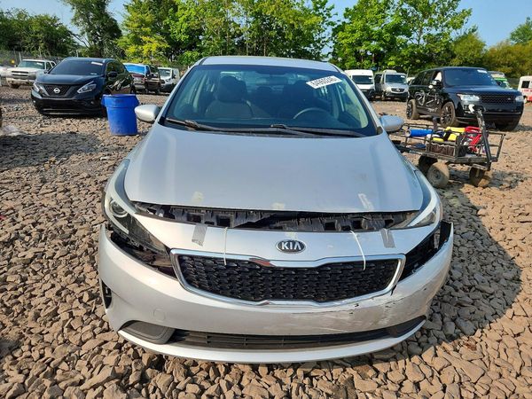 2018 KIA FORTE LX Base