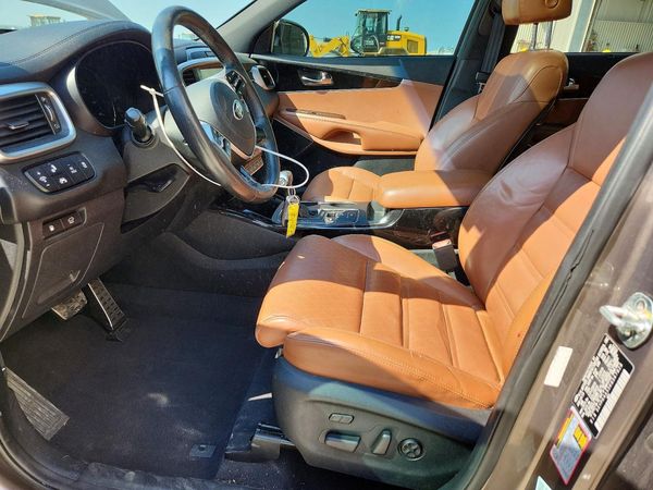 2019 KIA SORENTO