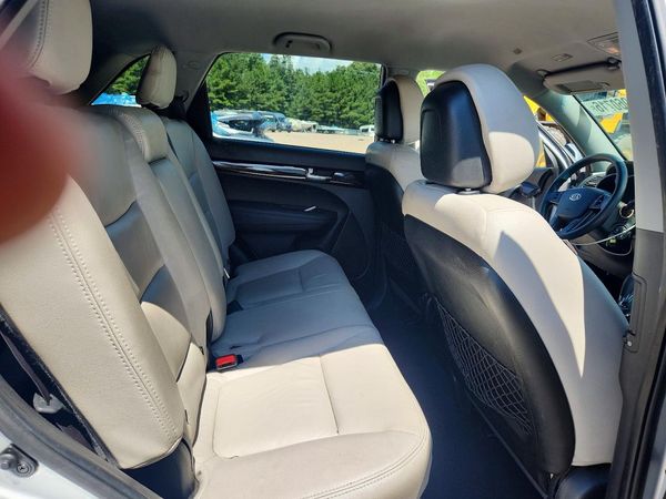 2012 KIA SORENTO GL(Middle-low grade)