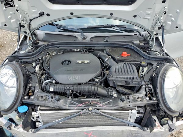 2016 MINI COOPER