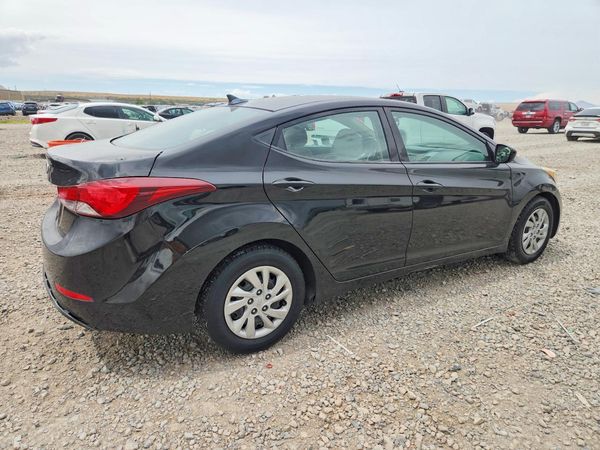 2014 HYUNDAI ELANTRA GLS (Middle)