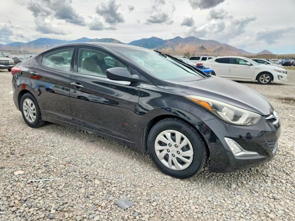 2014 HYUNDAI ELANTRA GLS (Middle)