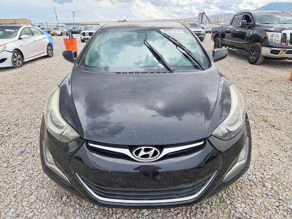 2014 HYUNDAI ELANTRA GLS (Middle)