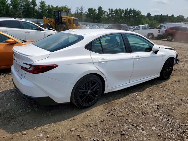 2025 TOYOTA CAMRY