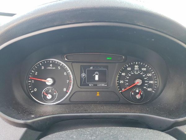 2016 KIA SORENTO L / LX