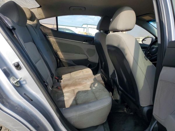 2017 HYUNDAI ELANTRA