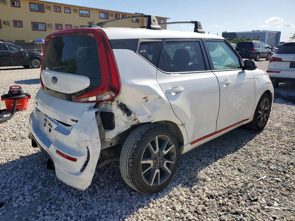 2020 KIA SOUL GT-Line