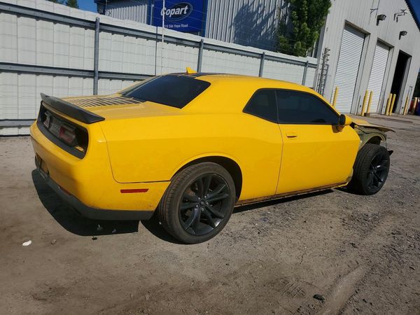 2017 DODGE CHALLENGER SXT