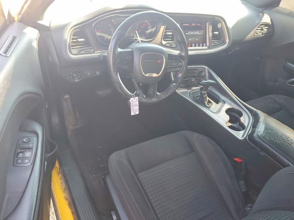 2017 DODGE CHALLENGER SXT