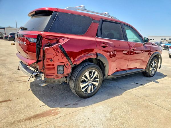 2024 NISSAN PATHFINDER