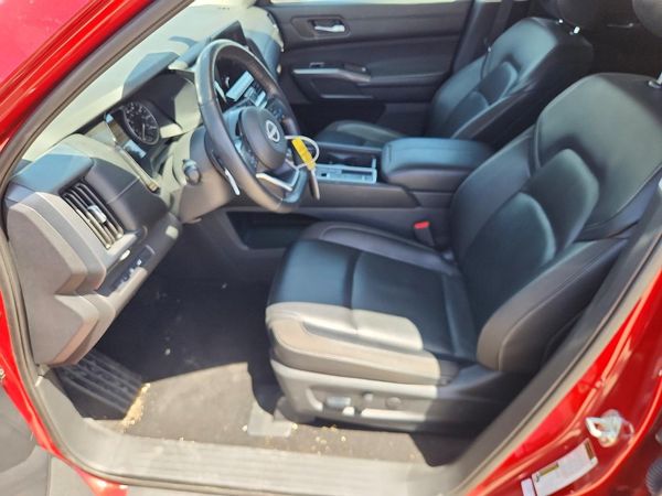 2024 NISSAN PATHFINDER