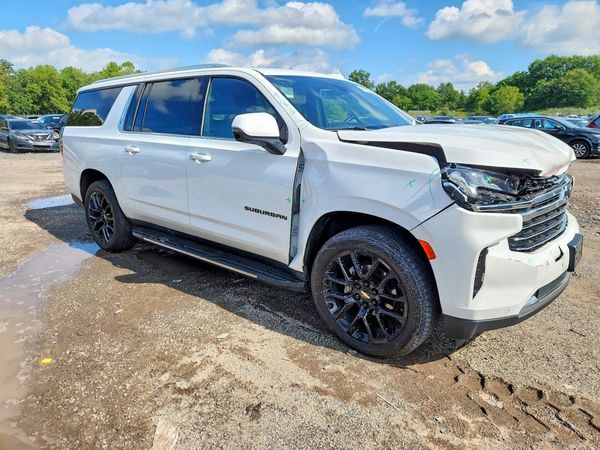 2023 CHEVROLET SUBURBAN LT