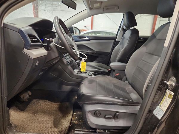 2022 VOLKSWAGEN TAOS 4Motion SE