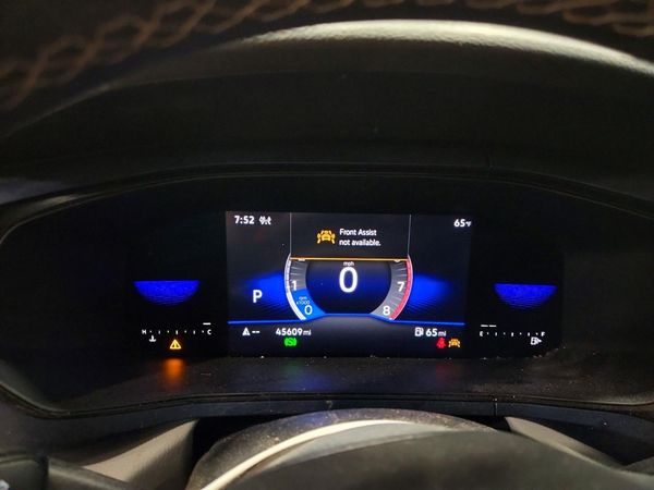 2022 VOLKSWAGEN TAOS 4Motion SE