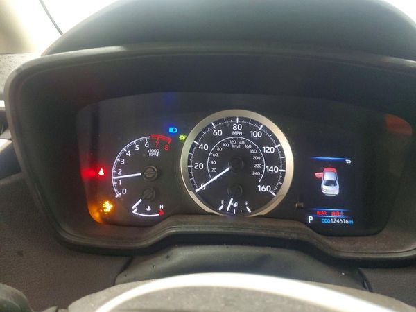 2022 TOYOTA COROLLA