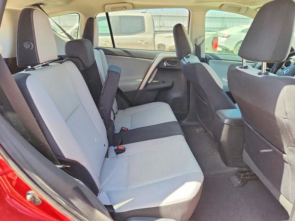2016 TOYOTA RAV4 XLE (M Grade)