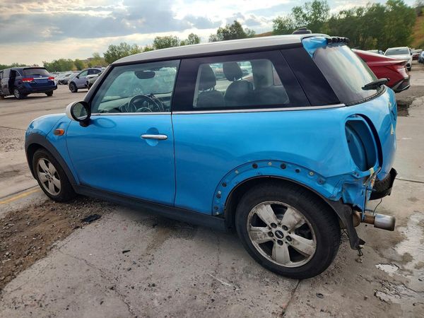 2017 MINI COOPER