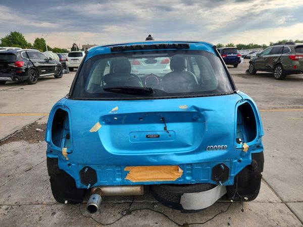 2017 MINI COOPER