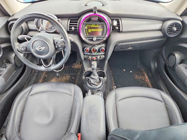 2017 MINI COOPER