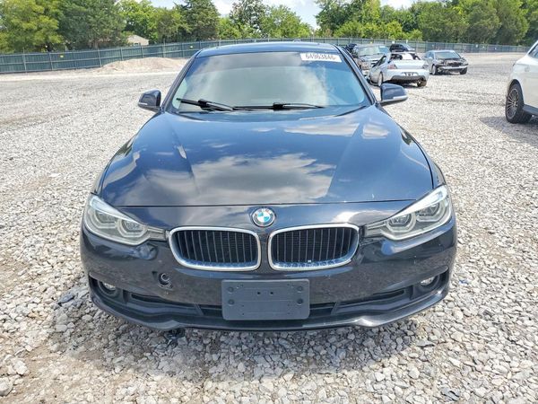 2018 BMW 320