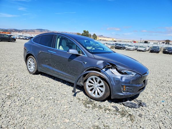 2018 TESLA MODEL X