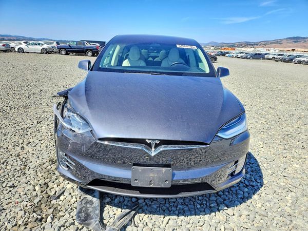 2018 TESLA MODEL X