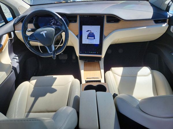 2018 TESLA MODEL X