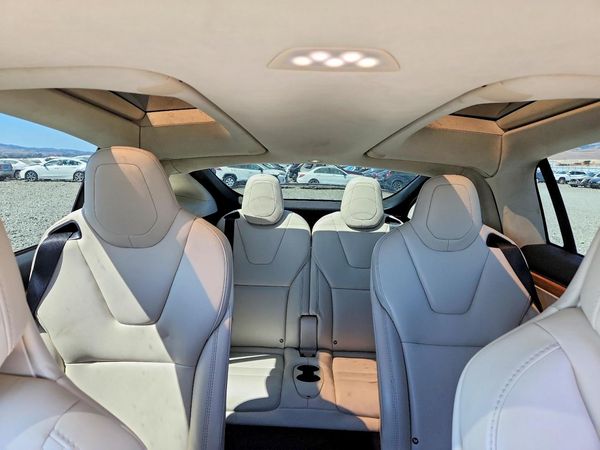 2018 TESLA MODEL X