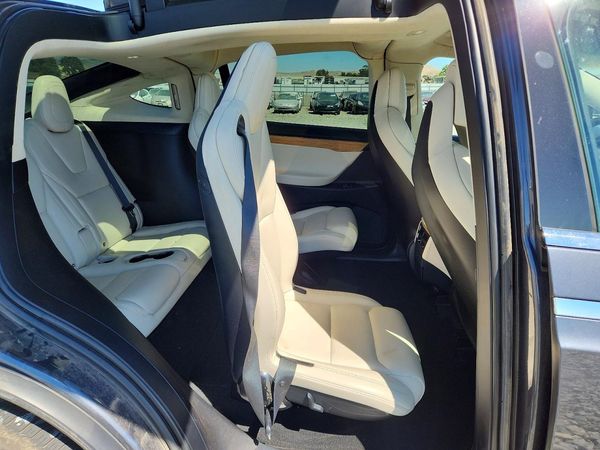 2018 TESLA MODEL X