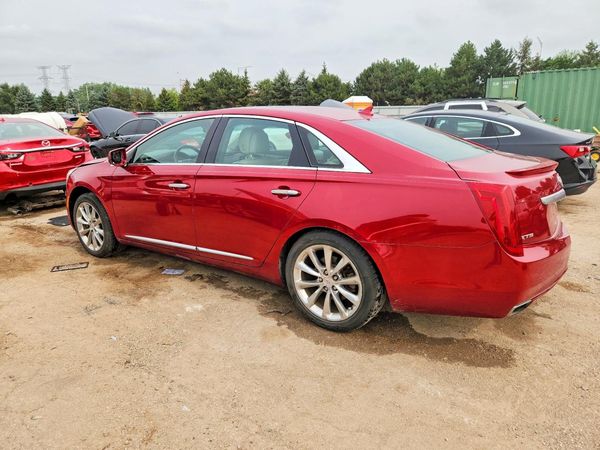 2013 CADILLAC XTS Luxury