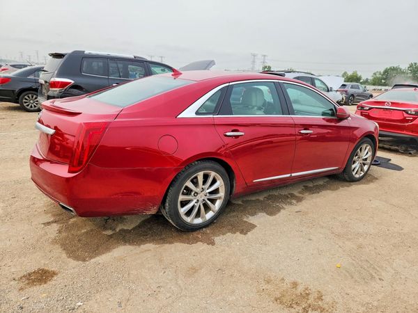 2013 CADILLAC XTS Luxury
