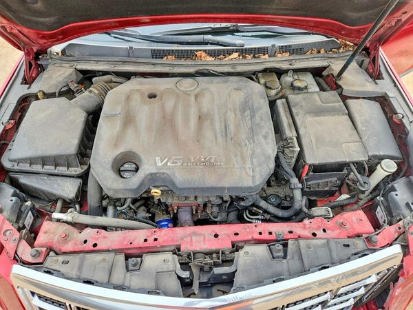 2013 CADILLAC XTS Luxury