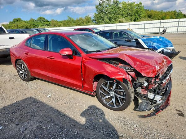 2020 VOLVO S60