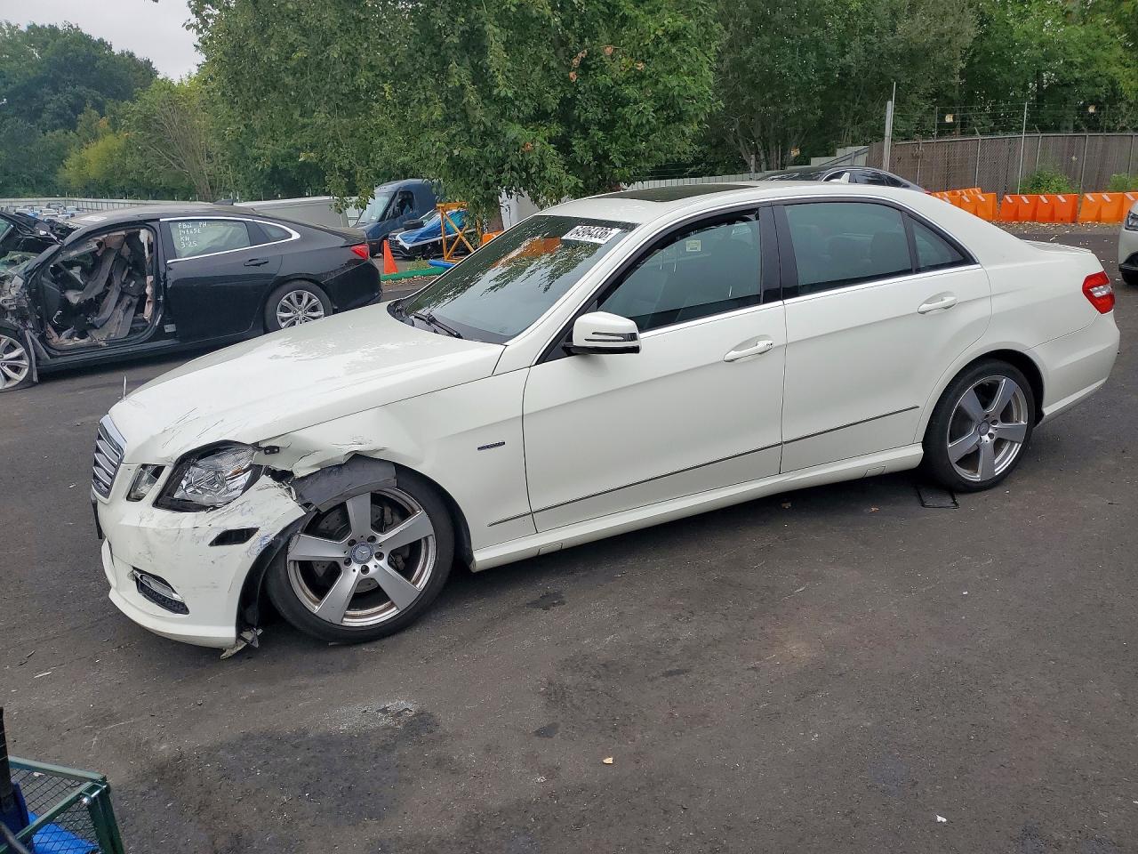 2012 MERCEDES-BENZ E
